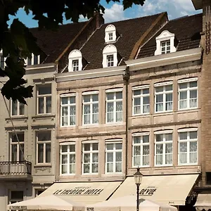 Le Theatre Hotell